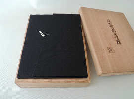 矢島美穂子のGALERIE3「思い出を整える」大切な思い出が詰まった＜桐の箱＞を整える４