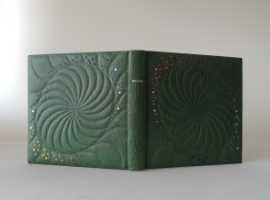 矢島美穂子のReliure d'art作品　＜Metai＞　リトアニア展覧会出展作品